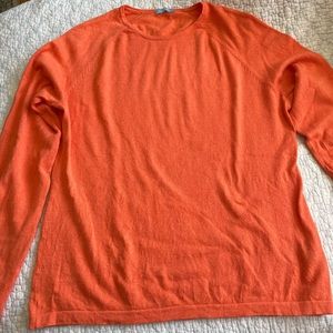 J. McLaughlin size large, orange crewneck sweater EUC